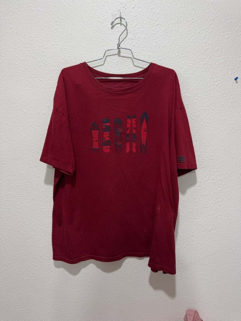 Patagonia Men's XXL Graphic T-Shirt Red